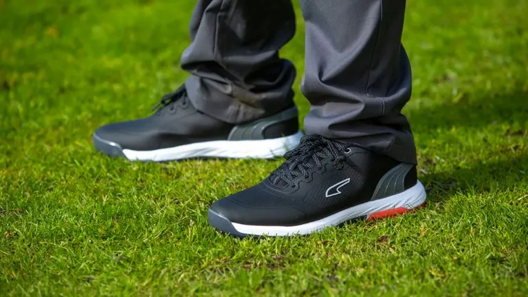 Puma Alphacat Nitro Golf shoe