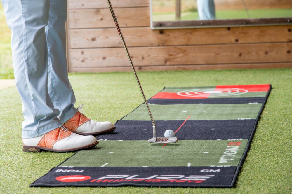 Pure 2 Improve Golf Putting Mat